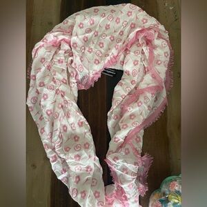 Charming Pink Patterned Kids Bib by [Brand]